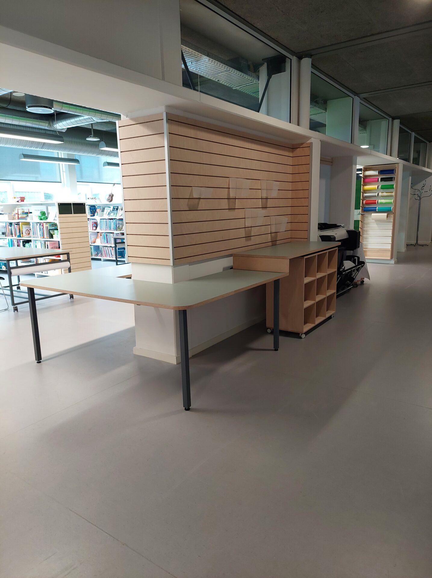 Bibliotek og PLC - UCL Odense 6